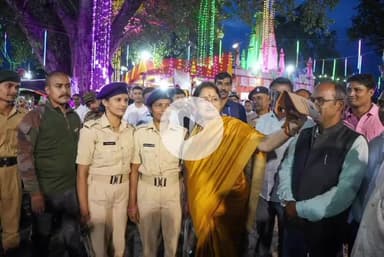 कोडरमा: नवरात्रि पर बेटियों ने संभाली सुरक्षा की जिम्मेदारी, सांसद अन्नपूर्णा देवी ने साझा की तस्वीरें