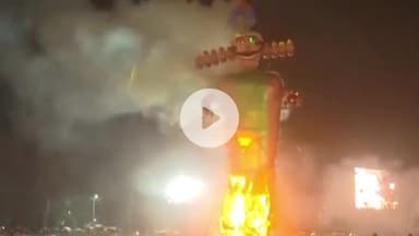 कैरो: कैरो बाजार तांड में रावण दहन का भव्य आयोजन, असत्य पर सत्य की विजय के साक्षी बने हजारों लोग