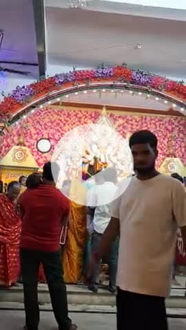 "जय माता दी" जय माता दी, जय माता दी, जय माता दी, जय माता दी, जय माता दी...