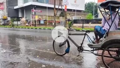 कांके: रांची समेत आसपास के इलाकों में रुक-रुक कर हो रही बारिश, मौसम विभाग ने जारी किया अलर्ट