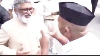 देहरादून: शहीद स्मारक देहरादून पर मदरसा बोर्ड के अध्यक्ष को आंदोलनकारियों के विरोध का करना पड़ा सामना, वीडियो हुआ वायरल