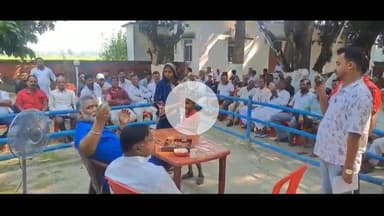 कुमारखंड: आदर्श ग्राम खुर्दा में सांसद पप्पू यादव ने जनता दर्शन में कई मामलों का निष्पादन कर आर्थिक मदद की