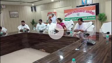 अमरोहा: कलक्ट्रेट सभागार में भव्यता के साथ मनाई गई राष्ट्रपिता महात्मा गांधी और लाल बहादुर शास्त्री की जयंती