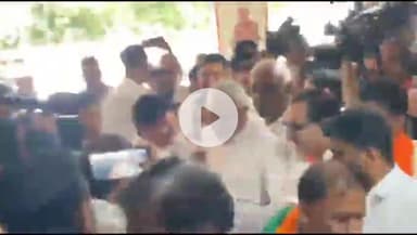 ગાંધીનગર: જગદીશ વિશ્વકર્મા પ્રદેશ પ્રમુખ માટે ફોર્મ ભરવા ભાજપ કાર્યાલય કોબા ખાતે પોહચ્યા