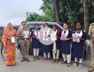 बिल्हौर: कानपुर: शिवराजपुर में मिशन शक्ति अभियान के तहत स्कूली बालिकाओं को किया गया जागरूक