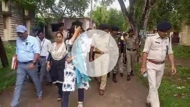 शिवसागर: बिहार विधानसभा चुनाव को लेकर जिलाधिकारी और पुलिस अधीक्षक रौशन कुमार ने शिवसागर प्रखंड मुख्यालय का किया निरीक्षण