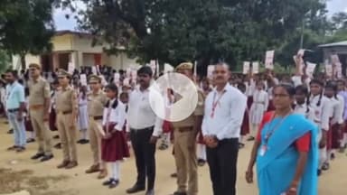 फरेंदा: लेहड़ा कोठी में मिशन शक्ति के तहत छात्र-छात्राओं को किया गया जागरूक