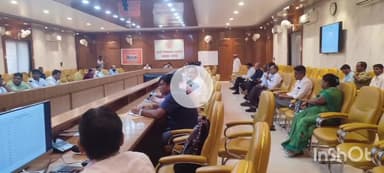 हरदोई: कलेक्ट्रेट में डीएम की अध्यक्षता में संचारी अभियान की जिला टास्क फोर्स की बैठक हुई