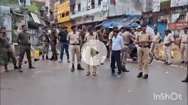 सासाराम: सासाराम में मूर्तिविसर्जन के लिए रूट का निरीक्षण करने पहुंचे पुलिस अधीक्षक