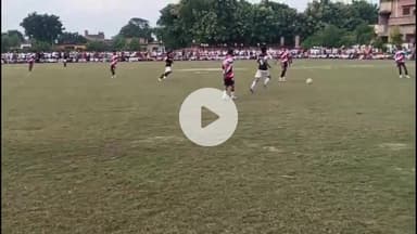 गाज़ीपुर: सेवराई: रेवतीपुर गाँव स्थित ग्रीन पार्क स्टेडियम में चल रही 62वीं अंतरराज्यीय फुटबॉल प्रतियोगिता में पखनपुरा ने बारा को हराया