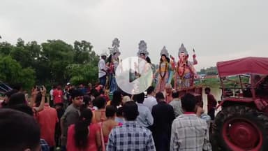 महागामा: ऊर्जा नगर में दुर्गा प्रतिमा विसर्जित, जयकारों के साथ नम आंखों से दी विदाई