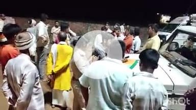 अरवल: रामपुर चौरम थाने की पुलिस ने उत्पाद विभाग की किराए की गाड़ी जब्त की, विभाग ने गाड़ी हटाई