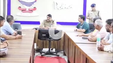 देहरादून: SSP कार्यालय में माइकोफांईनेस कंपनी से ठगी का शिकार हुए लोगों ने SSP अजय सिंह से की मुलाकात, शिकायत दर्ज कराई