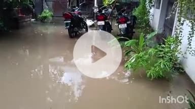 कहरा: लगातार बारिश से पंचवटी सहित शहर का अधिकांश भाग जलजमाव से ग्रस्त, घरों में घुसा पानी, नगर निगम लापरवाह