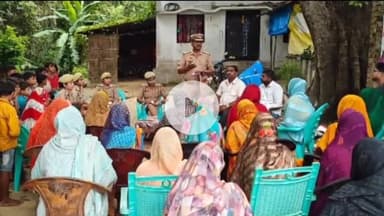 फरेंदा: ग्राम फूलमनहा में मिशन शक्ति चौपाल का आयोजन, महिलाओं और बालिकाओं को किया गया जागरूक