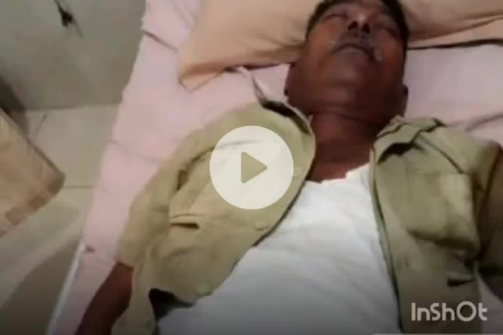 బొబ్బిలి: సాలూరు డిపోకు చెందిన ఆర్టీసీ కండక్టర్ విధులు నిర్వహిస్తూ రామభద్రపురంలో గుండెపోటుతో మృతి