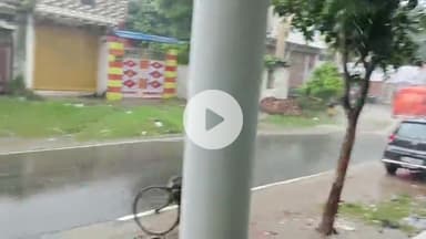 सुपौल: लगातार बारिश से सुपौल शहर जलमग्न, जनजीवन अस्त-व्यस्त