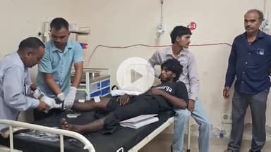 चूरू: सोमसी के पास बाइक और कार की भिड़ंत में दो युवक हुए घायल, जिला अस्पताल में इलाज जारी