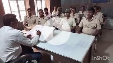 अरवल: नगर थाने में थाना अध्यक्ष द्वारा चौकीदारों की बैठक आयोजित की गई