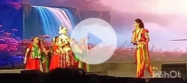 जगदलपुर: बस्तर दशहरा के पहले दिन अयोध्या के रामलीला ने बांधा समां, भगवान श्रीराम की जीवन लीला पर आधारित मनमोहक मंचन प्रस्तुत