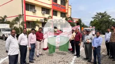 पडरौना: कुशीनगर में संचारी रोग नियंत्रण अभियान की शुरुआत, आशा बहुओं ने निकाली जागरूकता रैली