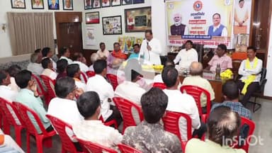 कुरवाई: विधायक कार्यालय में आत्मनिर्भर भारत संकल्प अभियान के तहत कार्यशाला का आयोजन