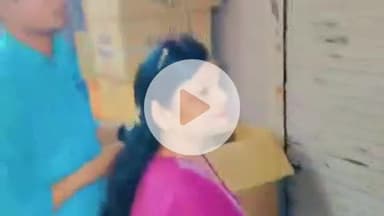 लाडपुरा: कोटा में नगर निगम की टीम ने विजय मार्केट घण्टाघर में अनियमितता पाए जाने पर एक फटाखे की दुकान को किया सीज