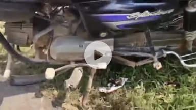 नामकुम: खेलगांव स्टेडियम के पास कार और बाइक की टक्कर, बाइक सवार घायल