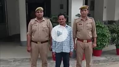 रामपुर: सिविल लाइंस पुलिस ने धोखाधड़ी के केस में एक वारंटी को ज्वाला नगर से गिरफ्तार कर कोर्ट में पेश किया, वारंटी जेल