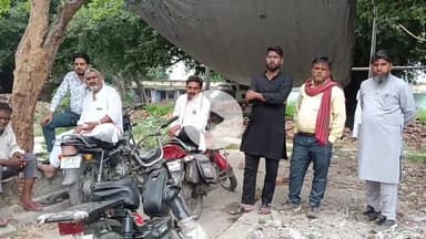 कोल: PWD के सामने स्कूटी सवार ने खड़े व्यक्ति को मारी टक्कर, इलाज के दौरान हुई मौत, पुलिस ने शव का कराया पोस्टमार्टम