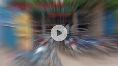 खंडवा नगर: खंडवा: कागजों पर अहाते बंद, फिर भी दुकानों में खुलेआम परोसी जा रही है शराब