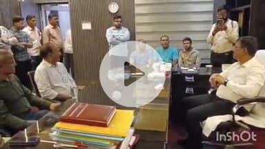 राजनांदगांव: नगर निगम कार्यालय में व्यापारी संघ ने जय स्तंभ चौक में व्यापार से संबंधित परेशानियों पर की चर्चा