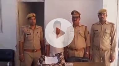 हाथरस: लहरा चौराहे से हाथरस की ओर सड़क पर बम्बा से पहले पुलिस ने 22 क्वार्टर देसी शराब सहित 1 अभियुक्त को किया गिरफ्तार