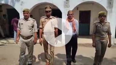 झांसी: रक्सा पुलिस ने पुरानी तहसील से धोखाधड़ी कर भूमि का फर्जी बेनामा करने वाले वांछित आरोपी को किया गिरफ्तार