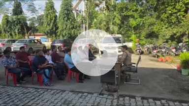 देहरादून: वसंत बिहार थाने में आगामी त्योहारों को देखते हुए ज्वेलरी शॉप और शोरूम मालिकों के साथ पुलिस ने की बैठक