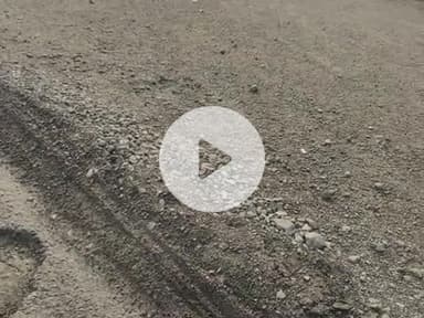 ग्राम–खैरबनी जाने वाली गली जो मेन रोड़ से ग्राम घुसने में काफी दिकतो का सामना करना पड़ता हैं l #public #danger