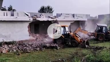 झालरापाटन: ज़िला प्रशासन एवं पुलिस ने श्रीनाथजी मंदिर नाथद्वारा (श्रीकृष्ण वाटिका) की 28.14 बीघा कीमती भूमि से हटाया अतिक्रमण