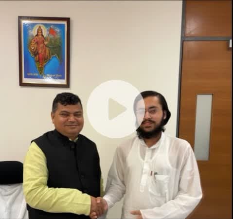 केंद्रीय मंत्री, भारत सरकार डॉ. राज भूषण चौधरी जी के साथ अनेकों महत्वपूर्ण संगठनात्मक विषयों पर चर्चा की। #aviral_malik