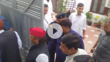 रामपुर: बुधवार को समाजवादी पार्टी के राष्ट्रीय अध्यक्ष अखिलेश यादव ने आजम खान से मुलाकात की, 2027 में सरकार बनाने का दावा किया