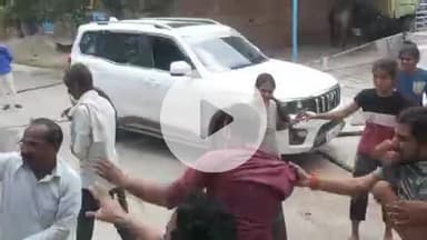 दीगोद: दीगोद इलाके के आमोरा गांव में मेडिकल वेन के स्टाफ से मारपीट का वीडियो सोशल मीडिया पर वायरल, एक आरोपी गिरफ्तार