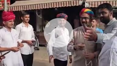 बाड़मेर: बाड़मेर में थार महोत्सव की शुरुआत बुधवार को शोभा यात्रा के साथ हुई