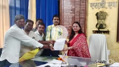 सरदारपुर: सरदारपुर में आउटसोर्स संयुक्त मोर्चा अंशकालीन कर्मचारी संगठन ने विभिन्न मांगों को लेकर एसडीएम को ज्ञापन सौंपा