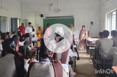 राजनांदगांव: जिले के हायर सेकेंडरी स्कूल तिलईरवार में सामाजिक अंकेक्षण का कार्य हुआ संपन्न