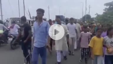 फरेंदा: सिकंदरा जीतपुर में कलश यात्रा के साथ श्री राम महायज्ञ का शुभारंभ हुआ