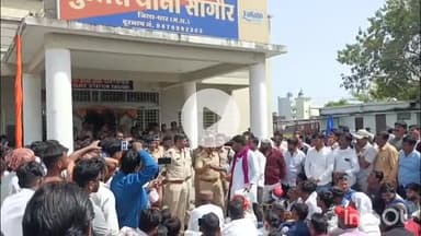 पीथमपुर: रविदास समाज के सदस्यों पर हमले के विरोध में सागौर थाने में धरना-प्रदर्शन