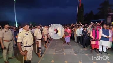 जगदलपुर: निर्विघ्न बस्तर दशहरा संपन्न होने के बाद माता दंतेश्वरी की डोली और छत्र वापस पहुंचे मां दंतेश्वरी मंदिर दंतेवाड़ा