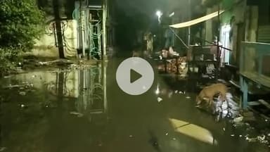 हाथरस: रात में हुई बारिश में नगर पालिका परिषद के विभिन्न क्षेत्रों में हुआ जलभराव, कई जगहों पर घंटों भरा रहा पानी
#jansamasya