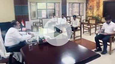 चरखी दादरी: चरखीदादरी लघु सचिवालय में डीसी ने मतदाता पंजीयन अधिकारियों के साथ बैठक की, समय पर आवेदन निपटाने के निर्देश दिए