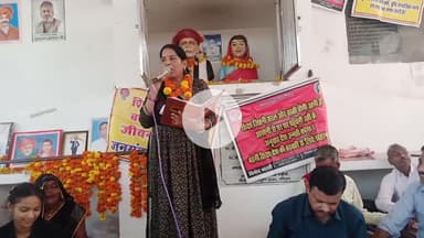 करवा #चौथ का व्रत एक #पाखंड है इससे #पति की उम्र #बढ़ती नहीं है #घटती है किसी भी #महिला को #करवा चौथ का #व्रत नहीं रहना