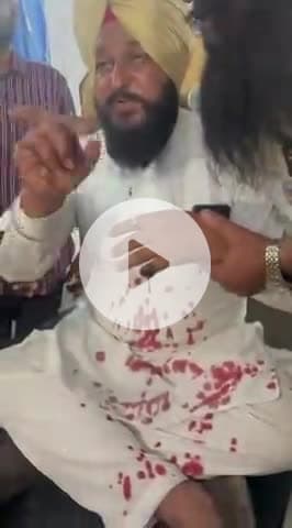 *

*पीलीभीत- भारतीय किसान यूनियन चढ़ूनी के जिला अध्यक्ष सरदार रंजीत सिंह एवं मंडल उपाध्यक्ष गुरजिंदर सिंह पर गोली चलाई ग